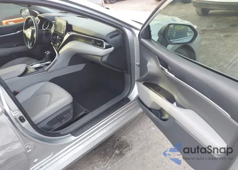 2023 Toyota Camry Hybrid Xle z USA, uszkodzony, nr VIN 4T1F31AKXPU606203